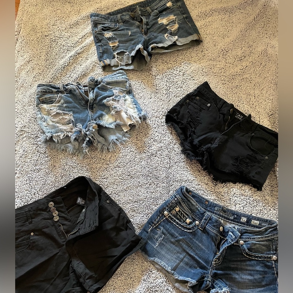 Jean shorts!